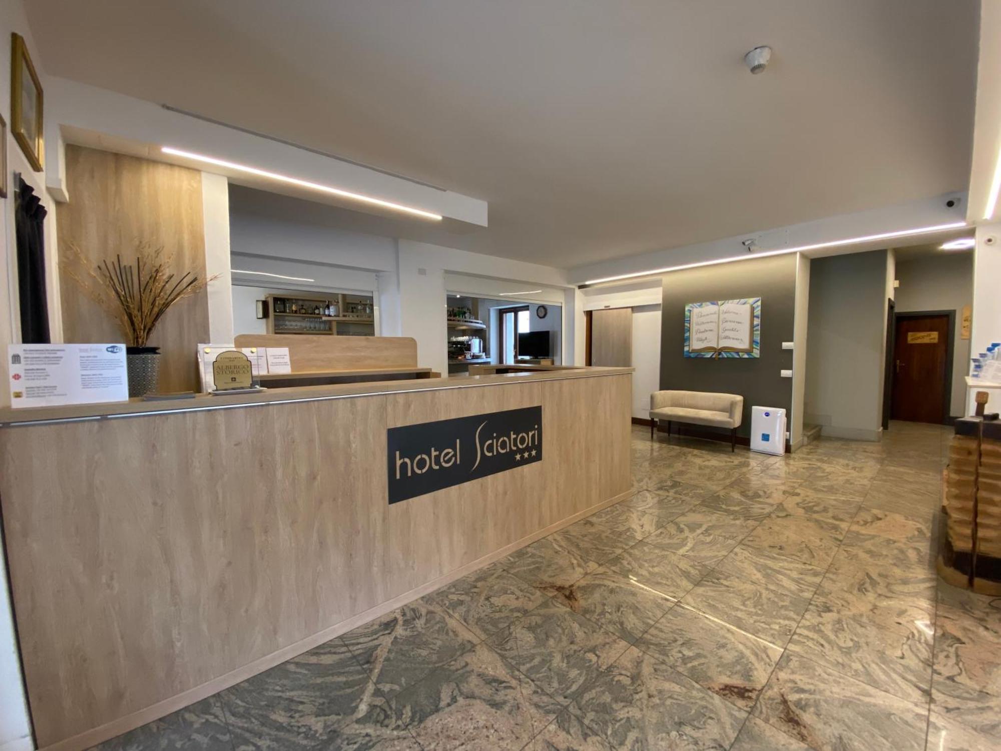 Hotel Sciatori 3 Stelle Superior Temu Exterior photo